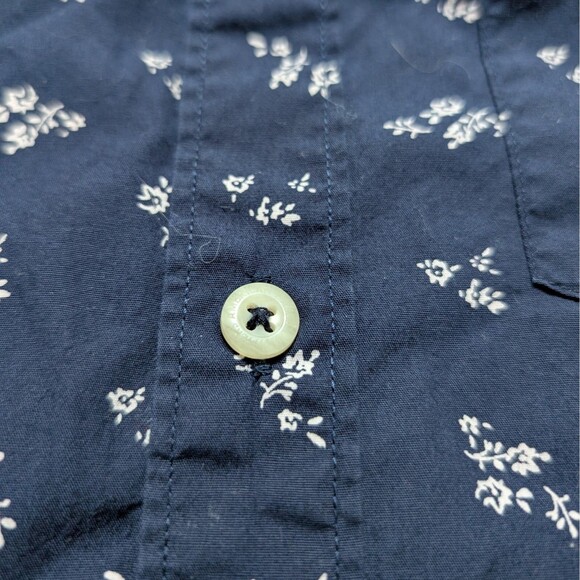 American Eagle Seriously Soft Button Down Shirt Mens Medium Cotton Floral Print - Picture 4 of 10